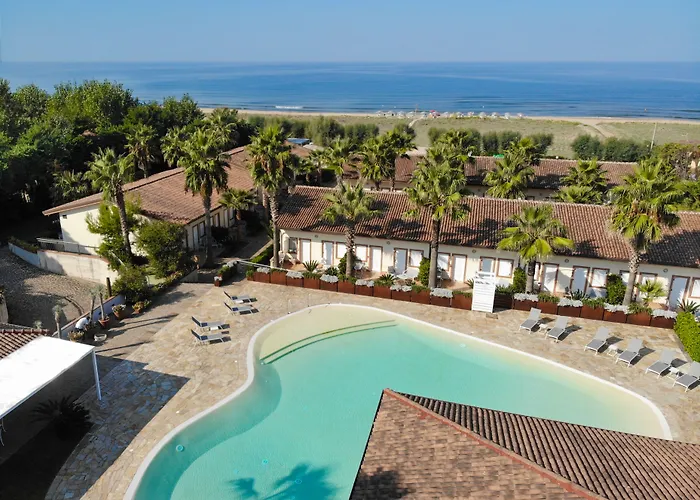 Paestum Inn Beach Resort